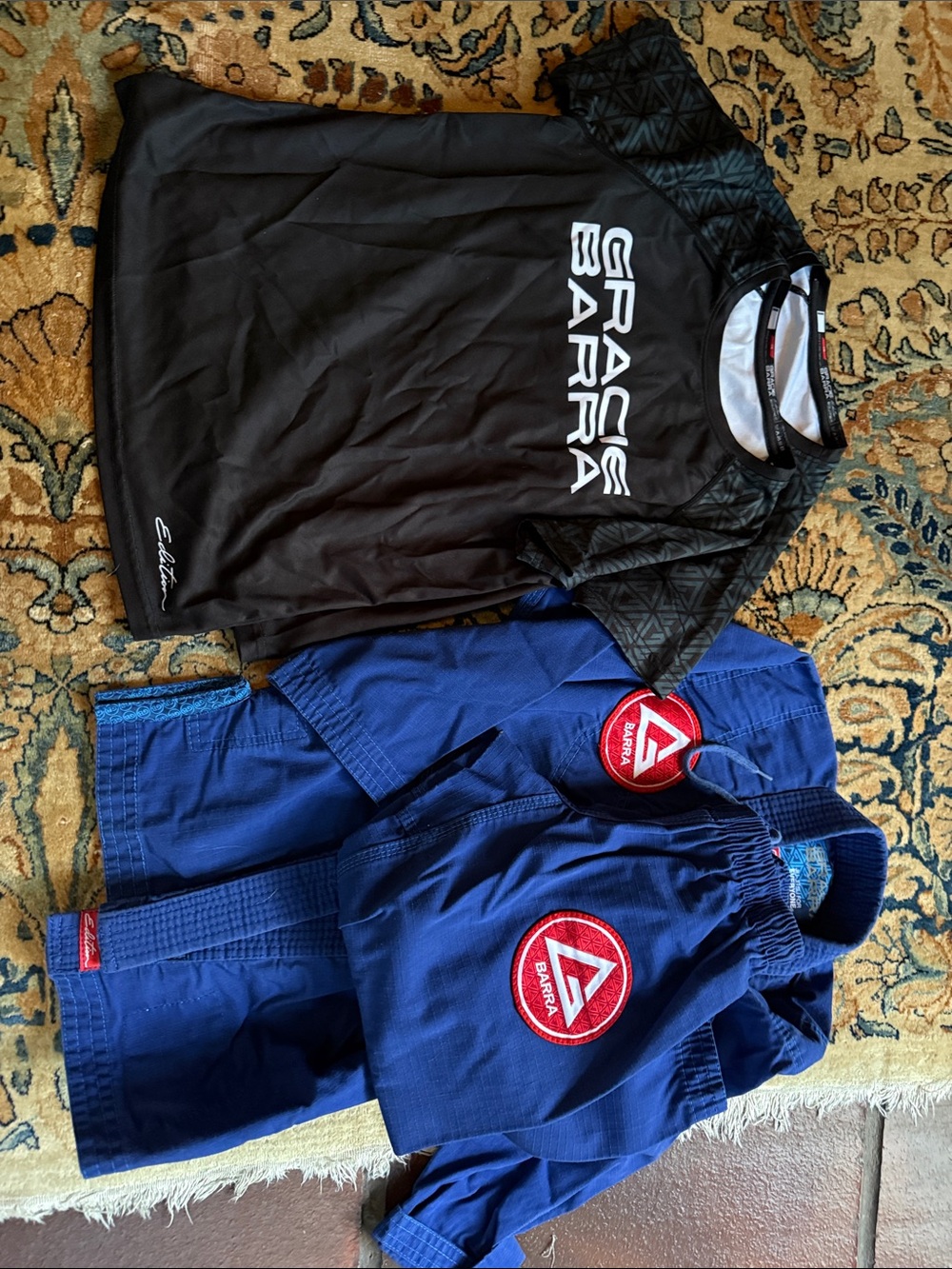 Gracie barra y4 Black Rash Guard with Blue Gi Shorts